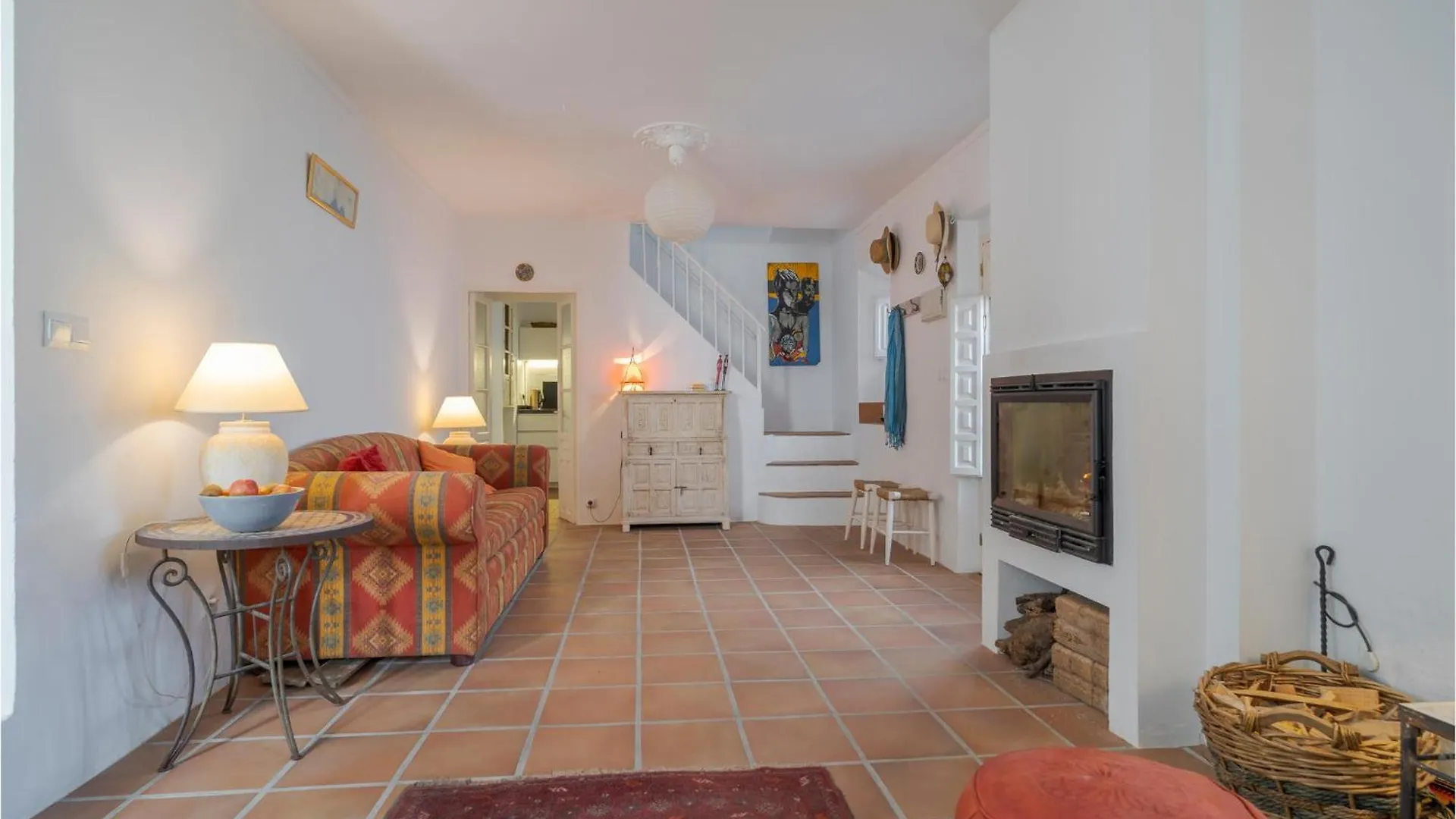 Cozy Home In Competa With Kitchenette