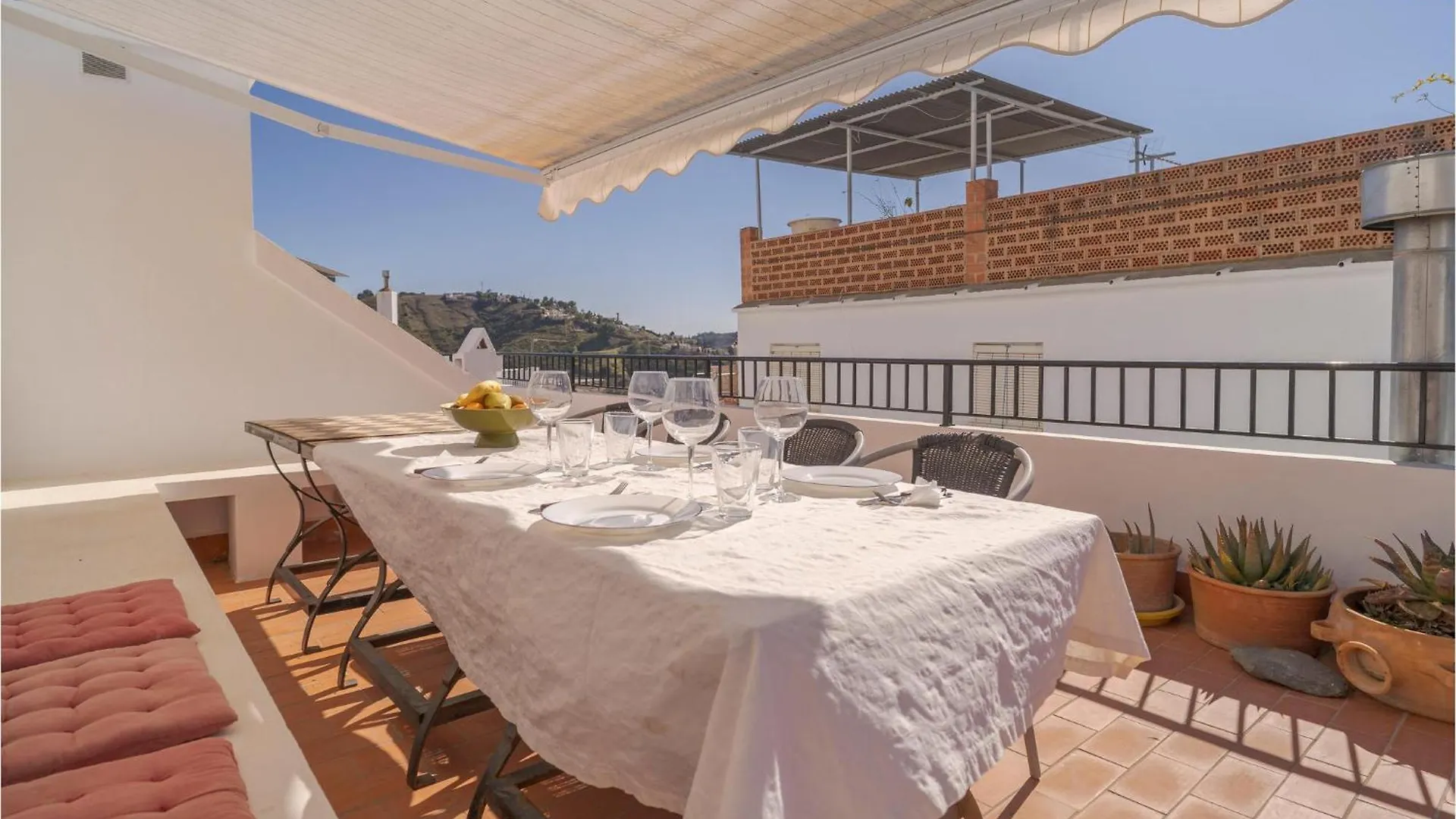 Cozy Home In Competa With Kitchenette